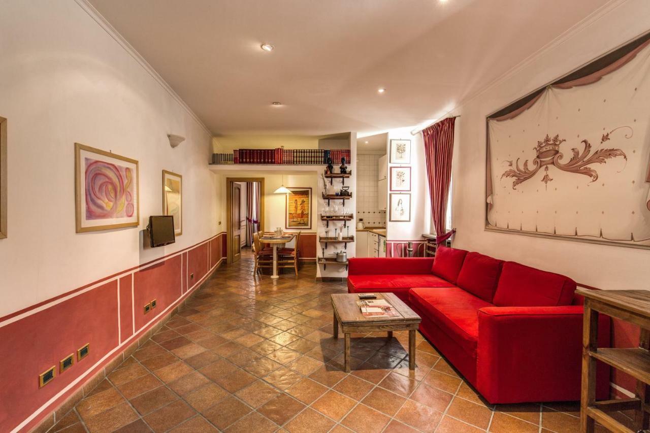Lovely Flat By The Trevi Fountain Apartman Róma Kültér fotó